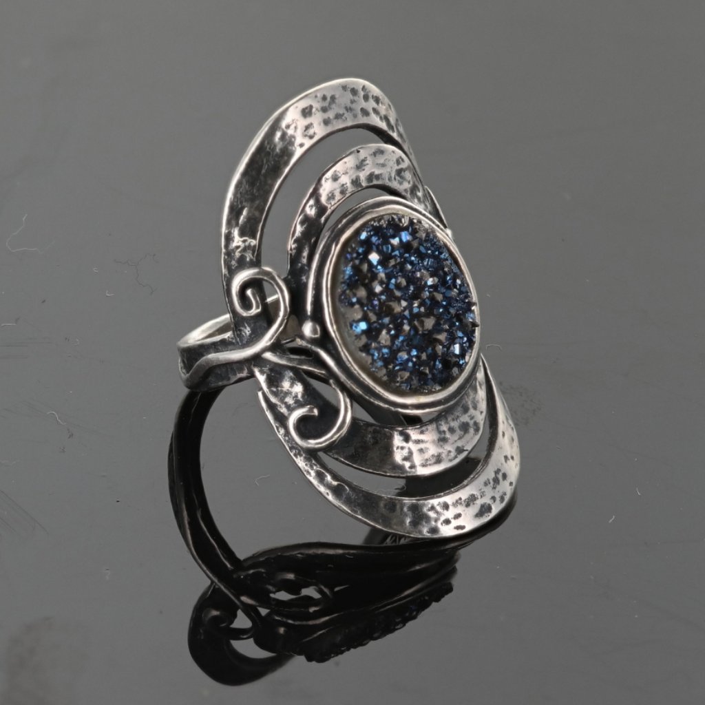 Or Paz Druzy Quartz Stone Hammered Sterling Silver Ring Shield Band Size 6